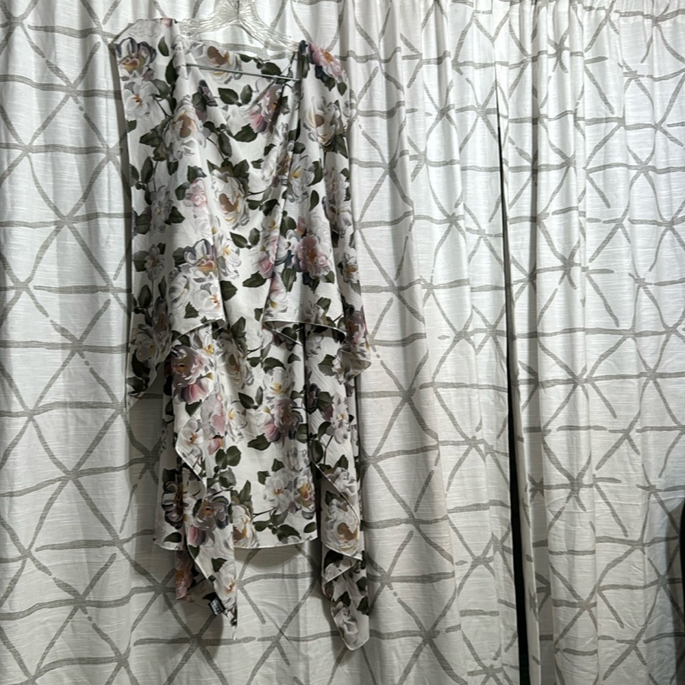 Cardigan - Picture 2 of 7